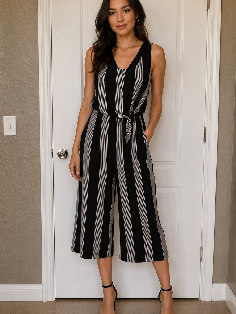 AUW Black and Gray Vertical-Stripe Sleeveless Wide-Leg Jumpsuit